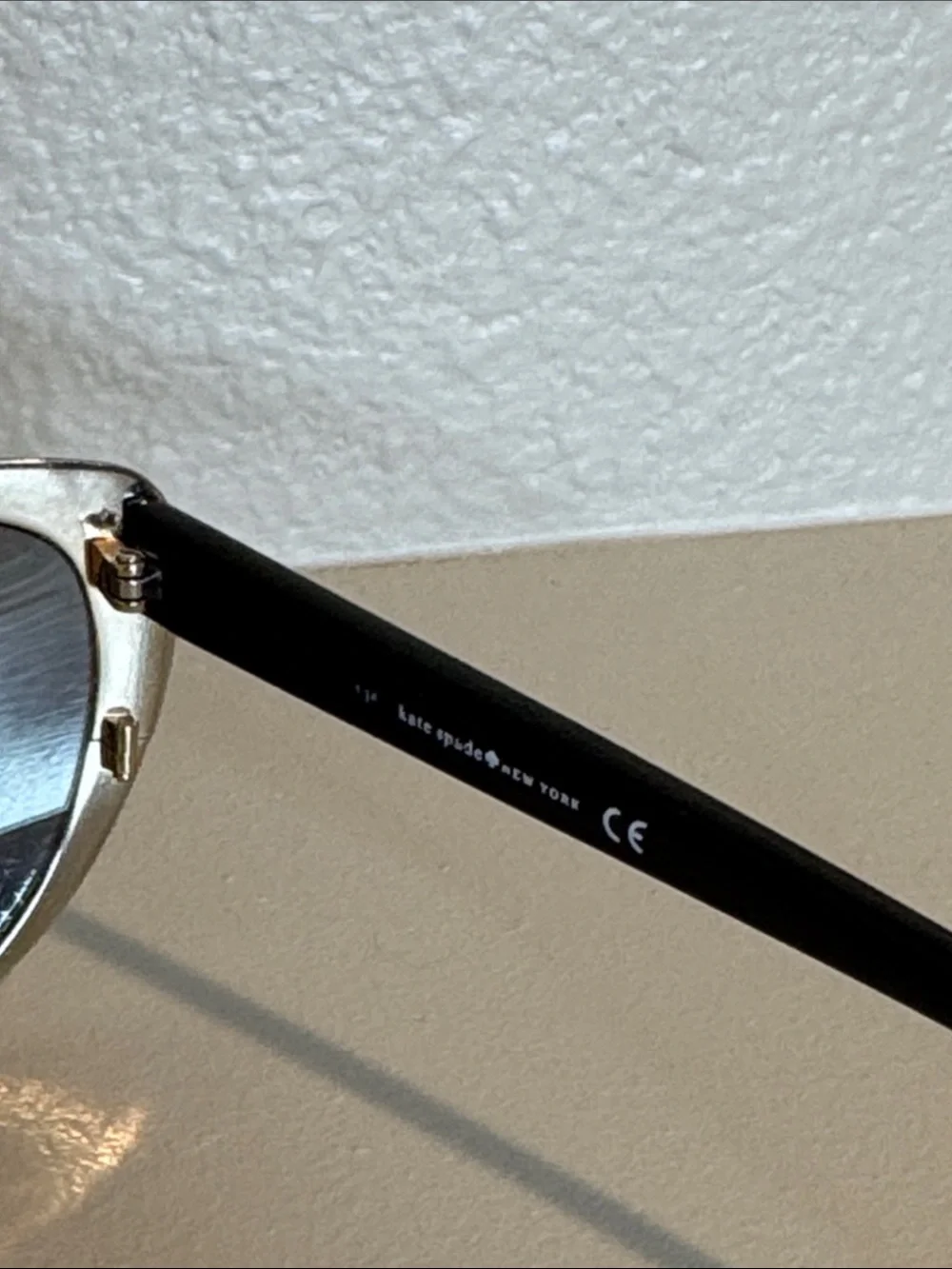 kate spade very stylish